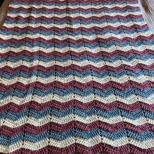 Hand Crocheted Chevron Blanket Cozy Warm Afghan Burgundy‎ Blue Cream